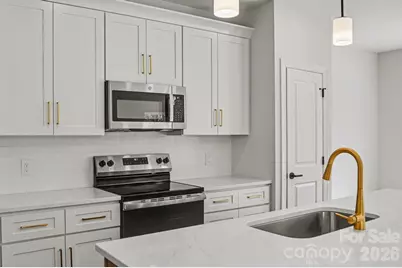 564 W Wilson Avenue, Mooresville, NC 28115 - Photo 10