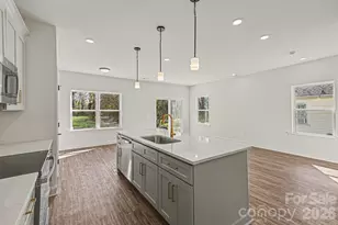 566 W Wilson Ave, Mooresville, NC 28115 - Photo 8