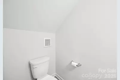 907 W Georgia Avenue, Bessemer City, NC 28016 - Photo 14