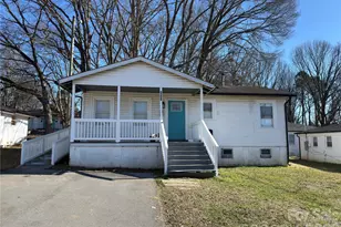 2431 Carmine St, Charlotte, NC 28206 - Photo 1