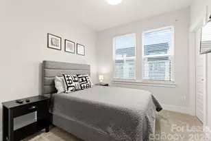 648 W End Dr, Charlotte, NC 28208 - Photo 40