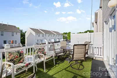 9775 Mallard Glen Drive, Charlotte, NC 28262 - Photo 14