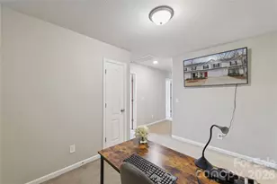 3337 Ellingford Rd, Charlotte, NC 28214 - Photo 32