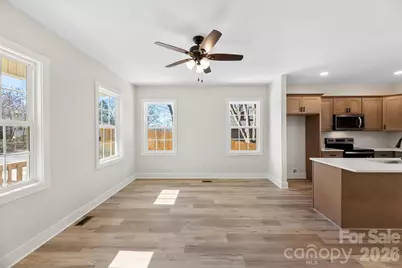 207 Putnam Street, Shelby, NC 28152 - Photo 4