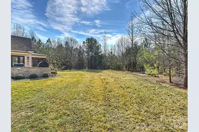104 Crest Court, Matthews, NC 28104 - Photo 44