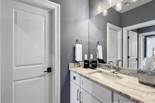 104 Crest Ct, Matthews, NC 28104 - Photo 32