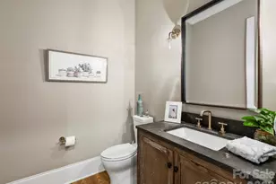 104 Crest Ct, Matthews, NC 28104 - Photo 26