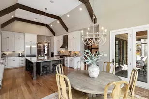 104 Crest Ct, Matthews, NC 28104 - Photo 12