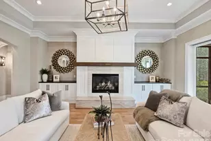 104 Crest Ct, Matthews, NC 28104 - Photo 10