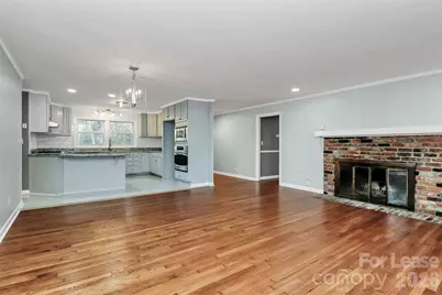 8101 Kerrybrook Circle, Charlotte, NC 28214 - Photo 8