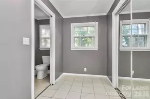 8101 Kerrybrook Cir, Charlotte, NC 28214 - Photo 10