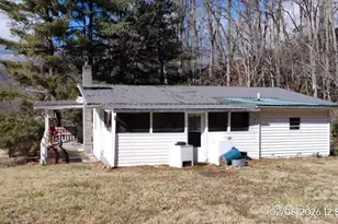 337 Red Bank Rd, Waynesville, NC 28786 - Photo 2