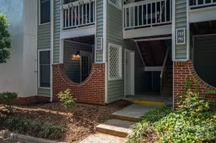 430 Queens Rd, Charlotte, NC 28207 - Photo 2
