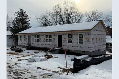 432 & 436 N Caldwell Avenue, Newton, NC 28658 - Photo 2