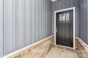 216 Magnolia St, Statesville, NC 28677 - Photo 4