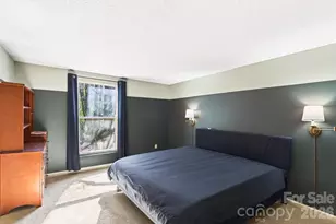 5620 Running Wood Ln, Charlotte, NC 28215 - Photo 22