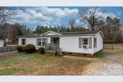 157 Broad Meadow Drive, Statesville, NC 28677 - Photo 2
