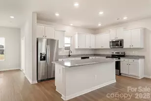 3338 Yorkshire Dr, Gastonia, NC 28052 - Photo 6