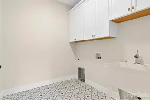 17 Ashe Park Cir, Asheville, NC 28806 - Photo 22