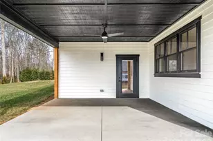 17 Ashe Park Cir, Asheville, NC 28806 - Photo 24