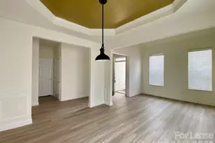 9224 Aloysia Ln, Charlotte, NC 28269 - Photo 8