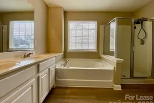 9224 Aloysia Ln, Charlotte, NC 28269 - Photo 16