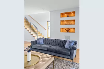 2553 Elkwood Circle, Charlotte, NC 28205 - Photo 18