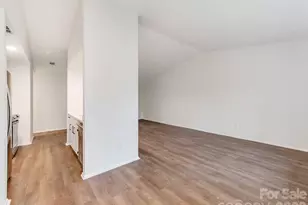 7829 Cloughy Cir, Charlotte, NC 28212 - Photo 4