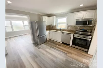 2122 Kilborne Drive, Charlotte, NC 28205 - Photo 10