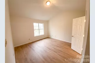 5719 Rocbridge Lane, Charlotte, NC 28208 - Photo 18