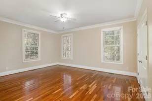 16 Winterberry Dr, Hendersonville, NC 28739 - Photo 28