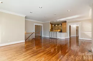 16 Winterberry Dr, Hendersonville, NC 28739 - Photo 6