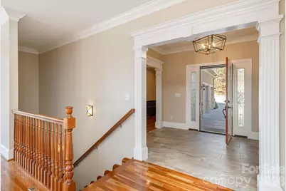 16 Winterberry Drive, Hendersonville, NC 28739 - Photo 2