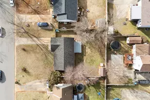 1010 Oakmont Ct, Salisbury, NC 28146 - Photo 4