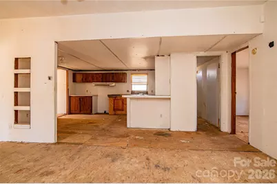 682 Grant Drive, Roanoke Rapids, NC 27870 - Photo 6