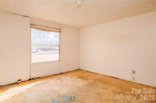 682 Grant Dr, Roanoke Rapids, NC 27870 - Photo 16