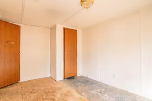 682 Grant Dr, Roanoke Rapids, NC 27870 - Photo 22