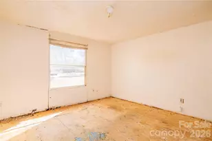 682 Grant Dr, Roanoke Rapids, NC 27870 - Photo 18