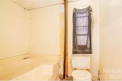 682 Grant Drive, Roanoke Rapids, NC 27870 - Photo 20