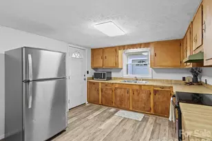 16180 US Hwy 19W Hwy, Green Mountain, NC 28740 - Photo 12