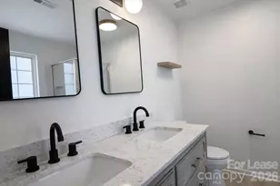 3707 Silver Ore Ln, Charlotte, NC 28216 - Photo 10