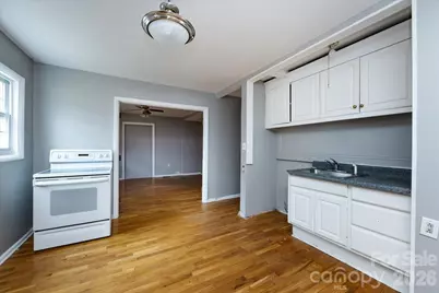 1628 Eastway Drive, Charlotte, NC 28205 - Photo 30