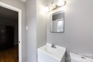 1628 Eastway Dr, Charlotte, NC 28205 - Photo 38