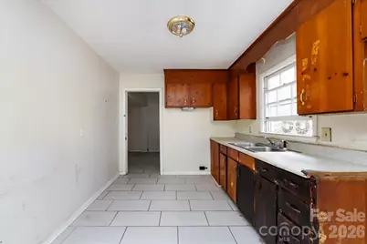 1628 Eastway Drive, Charlotte, NC 28205 - Photo 10