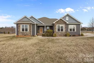 1589 Paddock Cir, Rockwell, NC 28138 - Photo 1