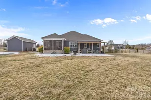 1589 Paddock Cir, Rockwell, NC 28138 - Photo 24