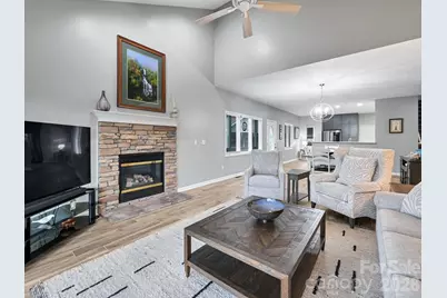 2208 E Cumming Woods Lane, Hendersonville, NC 28739 - Photo 8