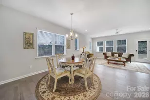 516 Madison Falls Ct, Fort Mill, SC 29708 - Photo 4