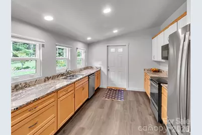 70 Icicle Ridge Road, Sylva, NC 28779 - Photo 10