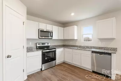 475 Sundown Drive, Spartanburg, SC 29302 - Photo 12